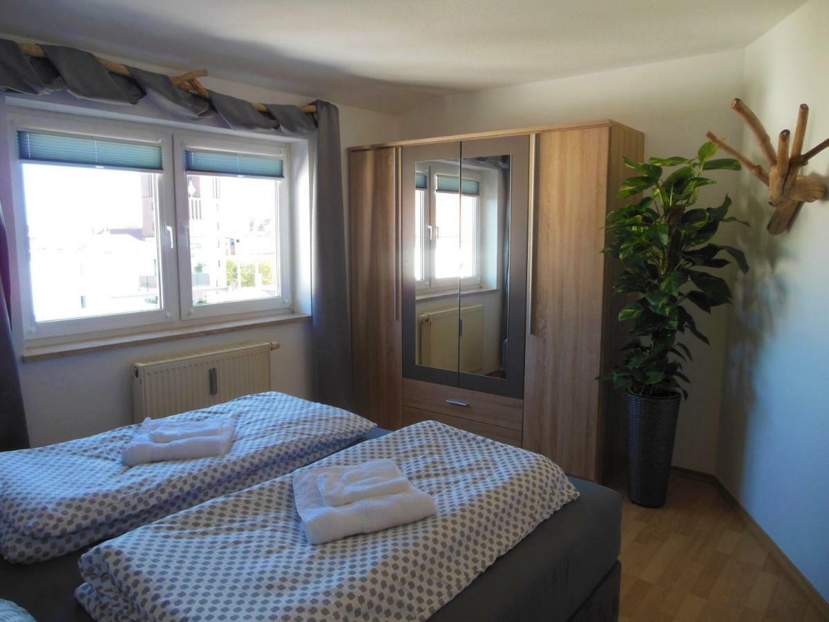 Holzmichel Fewo Mit Balkon 科特布斯 外观 照片